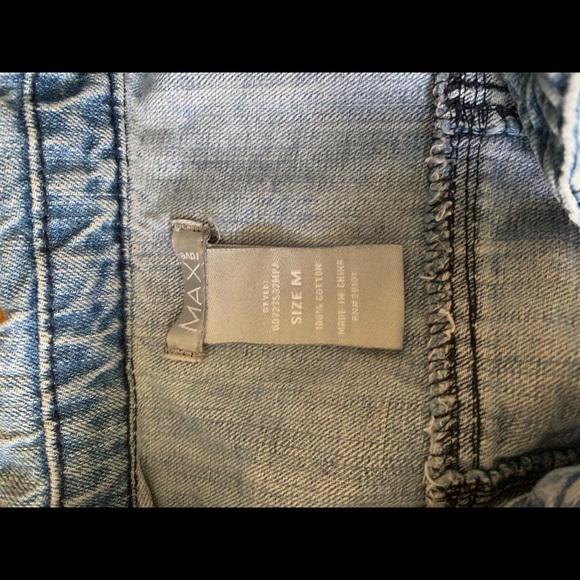 Cropped Denim Jacket - Picture 4 of 4